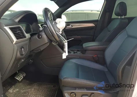 2021 Volkswagen Atlas Cross Sport Sel R-Line z USA, uszkodzony, nr VIN 1V2SE2CA3MC220293